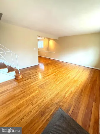 $2,995 | 11212 Dewey Road, Kensington, MD 20895