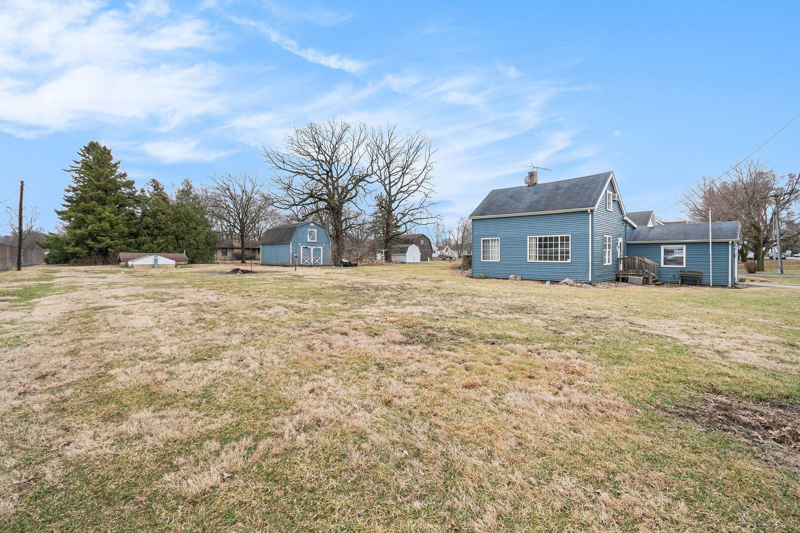 265 Monroe Street Gardner, IL 60424 - Photo 24 of 25 a view of a house with a yard