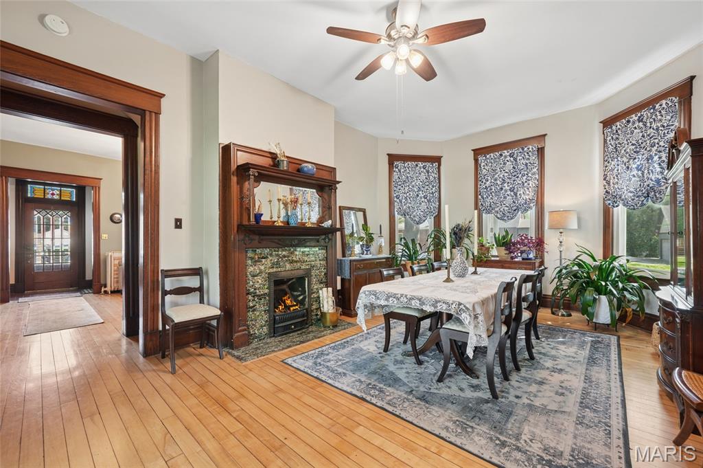 33 South Laclede Station Road Webster Groves, MO 63119 - Photo 13 of 52