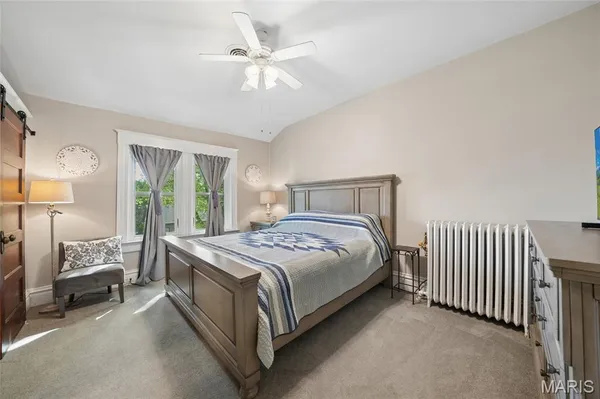 $789,000 | 33 South Laclede Station Road, Webster Groves, MO 63119