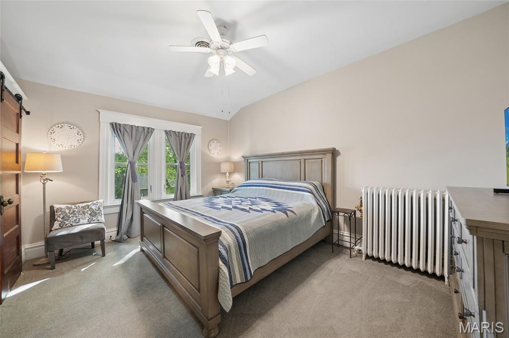 33 South Laclede Station Road Webster Groves, MO 63119 - Photo 26 of 52