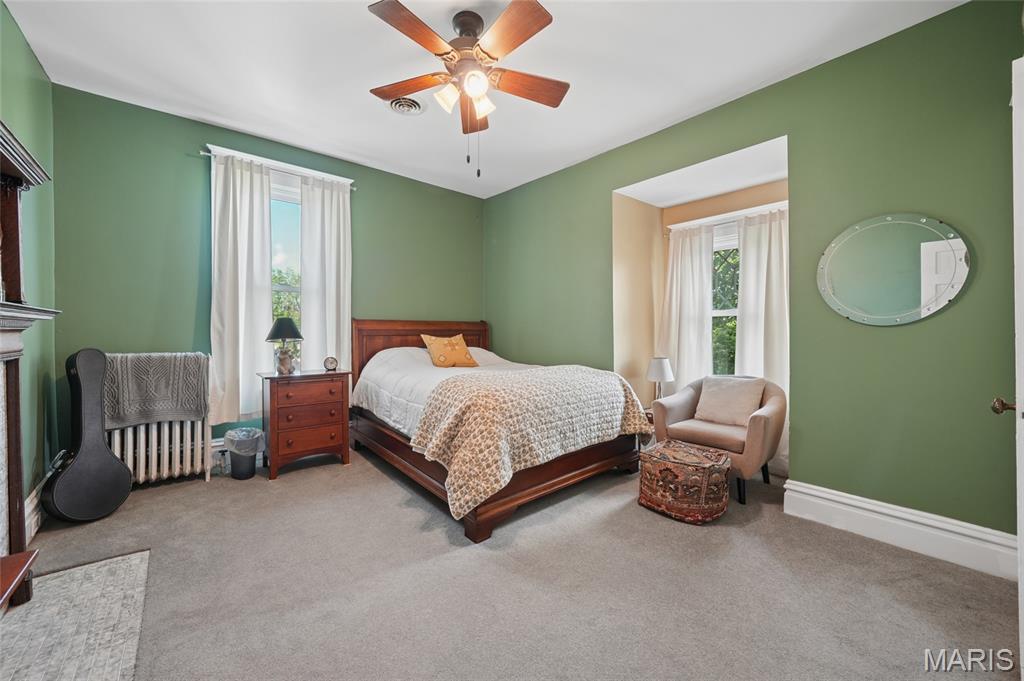 33 South Laclede Station Road Webster Groves, MO 63119 - Photo 28 of 52