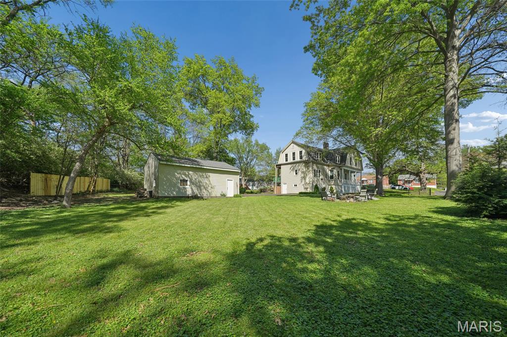 33 South Laclede Station Road Webster Groves, MO 63119 - Photo 43 of 52