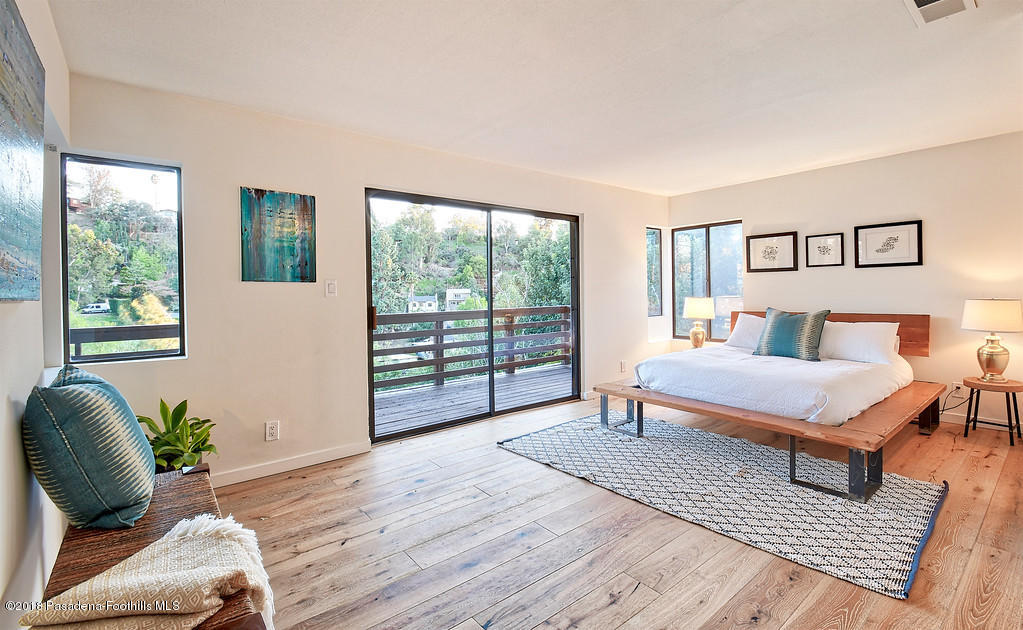 846 Oneonta Drive Los Angeles, CA 90065 - Photo 18 of 34 i-GfLtjxg-XL