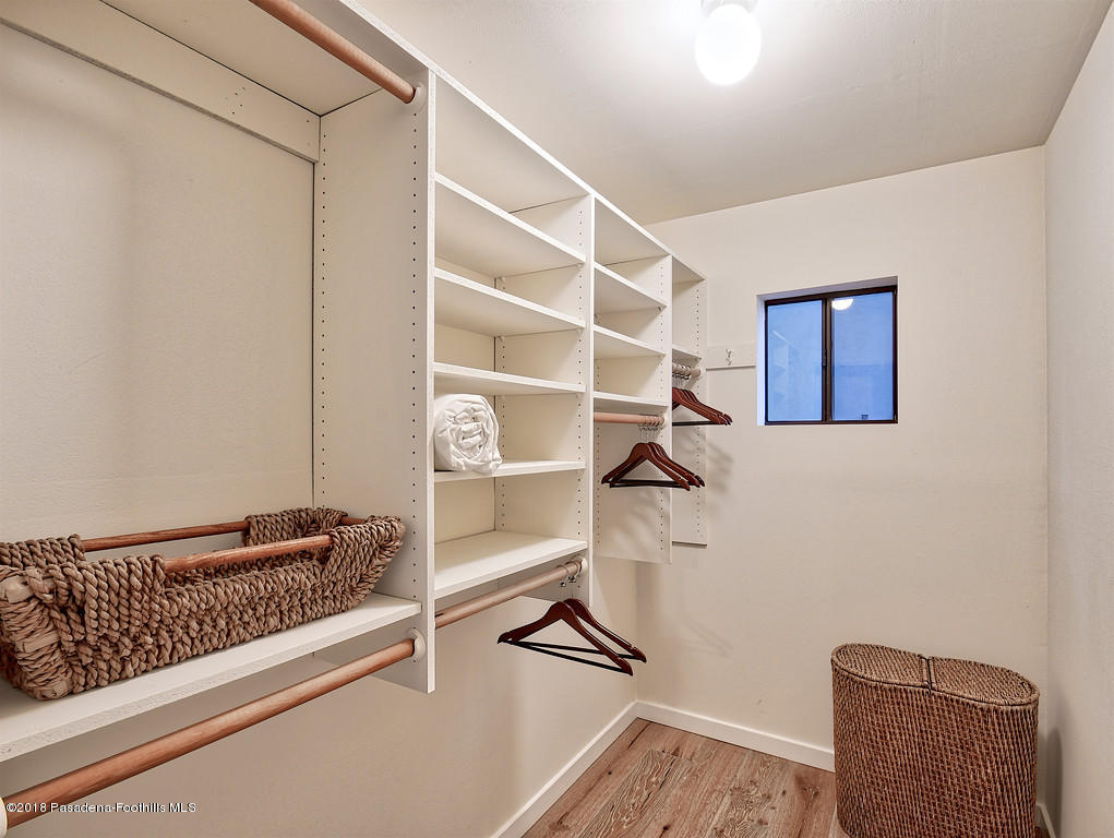 846 Oneonta Drive Los Angeles, CA 90065 - Photo 23 of 34 i-C2L58ZC-XL