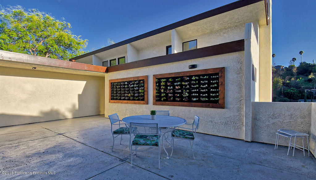 846 Oneonta Drive Los Angeles, CA 90065 - Photo 31 of 34 i-NwGs3zV-XL