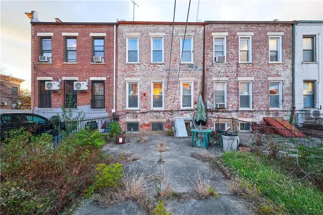 $1,199,000 | 6821 16th Avenue | Bensonhurst