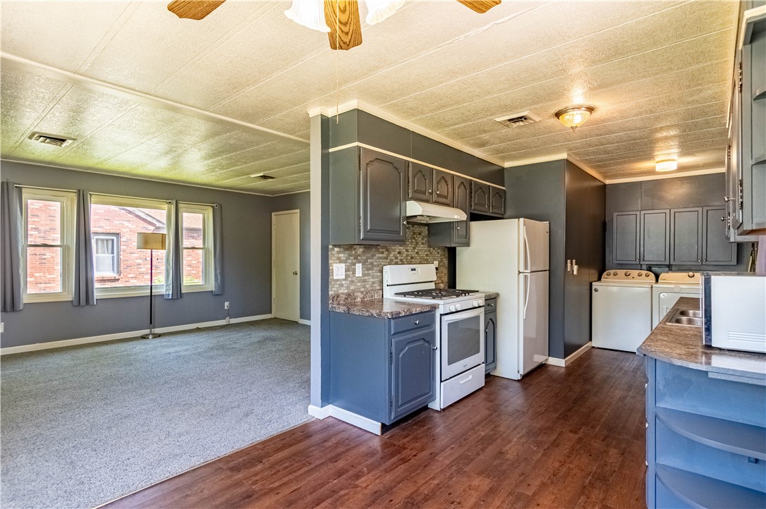 1048 North 35th Street Decatur, IL 62521 - Photo 5 of 19 Gallery Image 5
