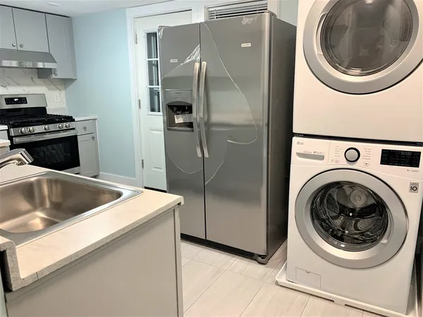 $4,650 | 19-23 Bradbury Street, Unit 19, Boston, MA 02134