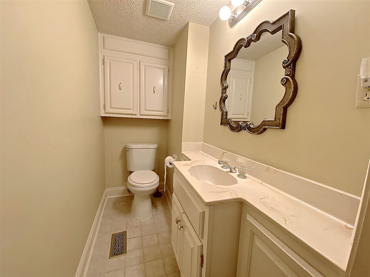 1794 Kimbrough Road Germantown, TN 38138 - Photo 12 of 25 Gallery Image 12