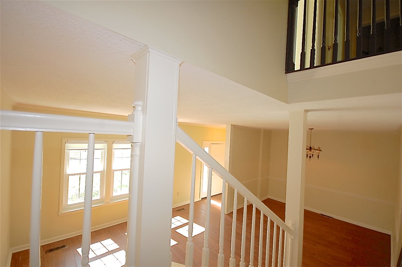 1794 Kimbrough Road Germantown, TN 38138 - Photo 8 of 25 Gallery Image 8