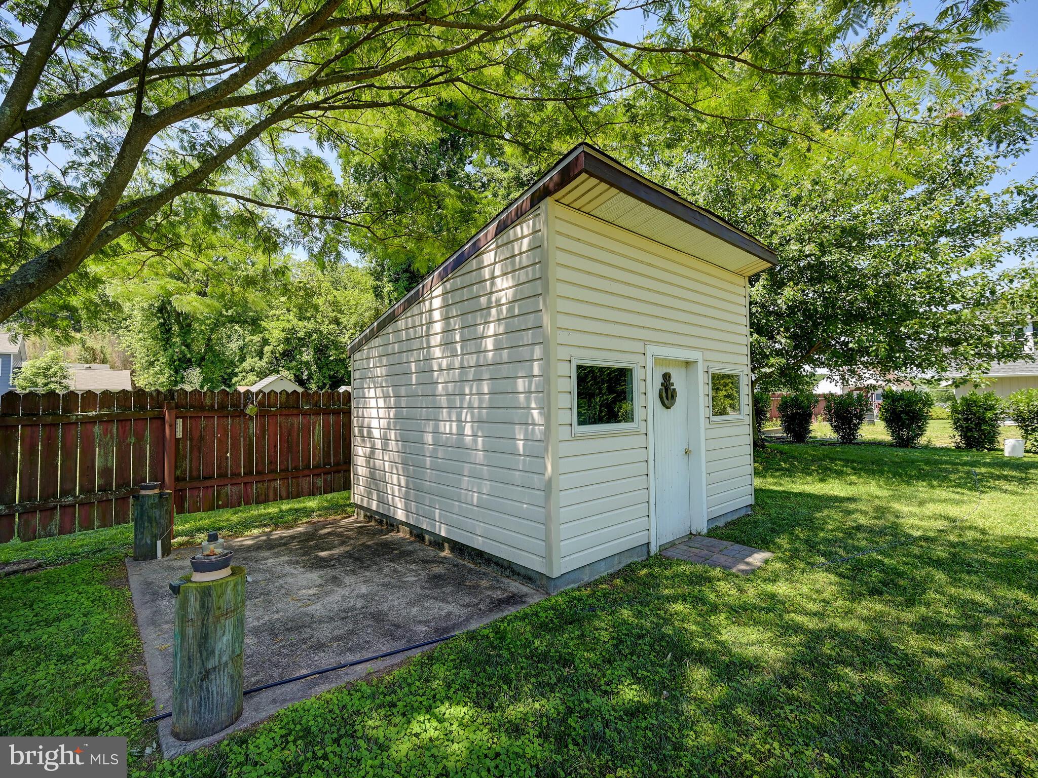 2512 Barrison Point Road Baltimore, MD 21221 - Photo 35 of 44 Storage Shed