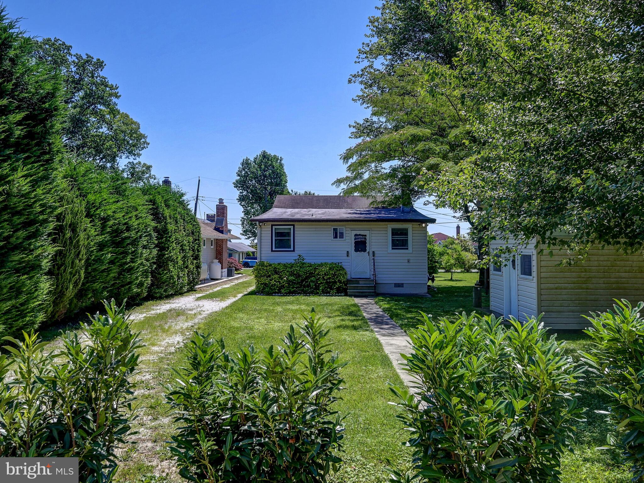2512 Barrison Point Road Baltimore, MD 21221 - Photo 42 of 44