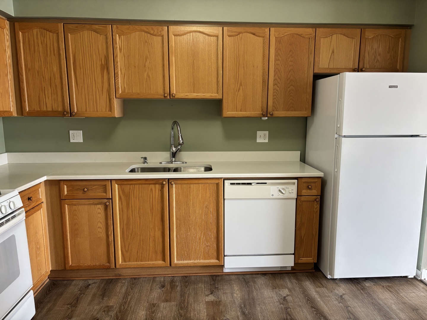 3303 Grove Avenue, Unit 310 Berwyn, IL 60402 - Photo 8 of 21