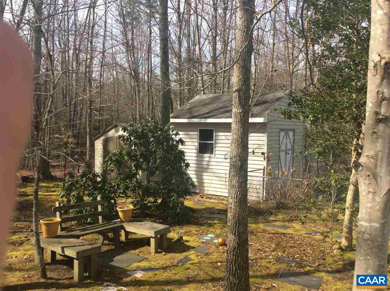 1637 Buckner Road Bumpass, VA 23024 - Photo 7 of 14 a view of outdoor space