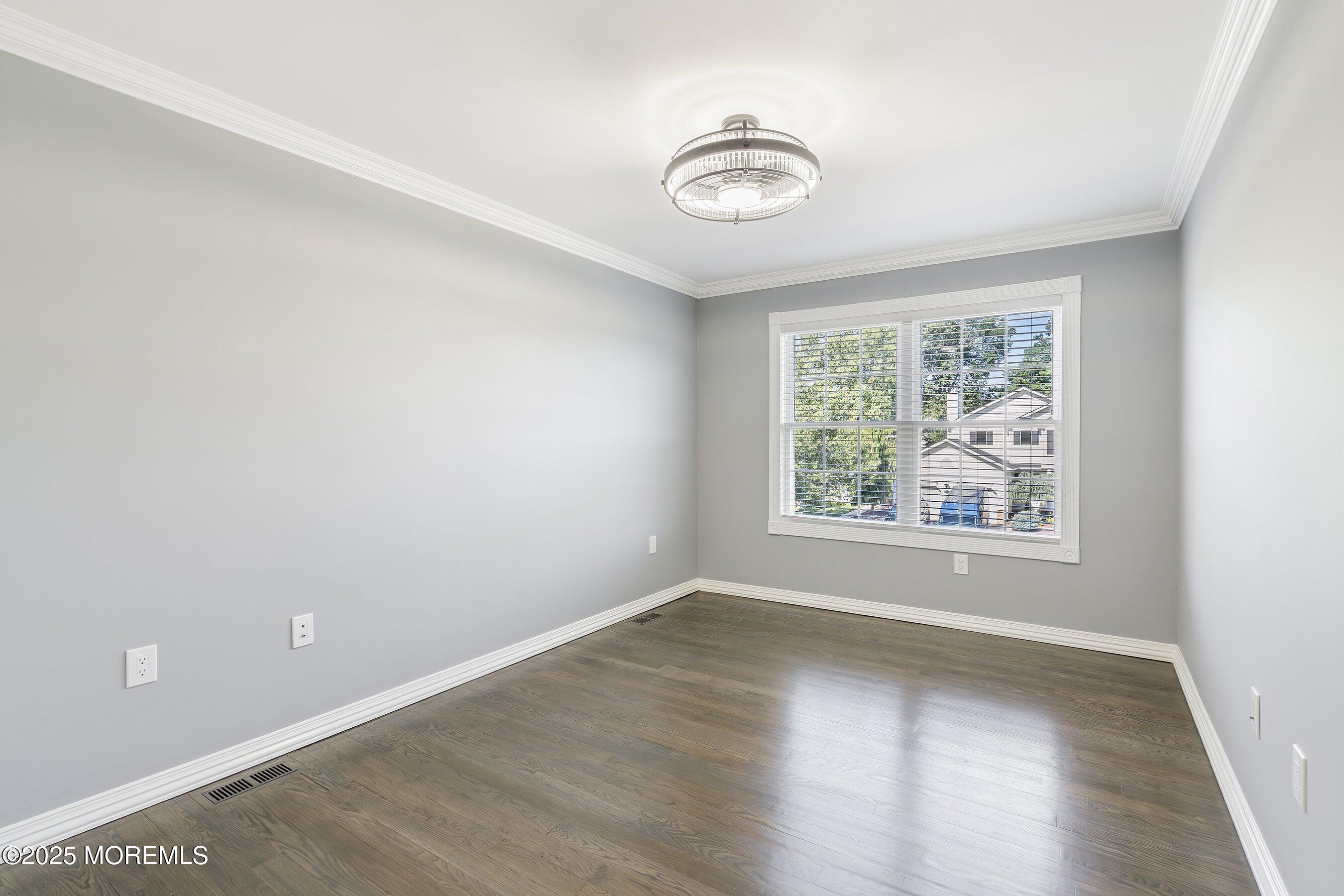 24 Sun Hollow Road Howell, NJ 07731 - Photo 21 of 48 1000017731