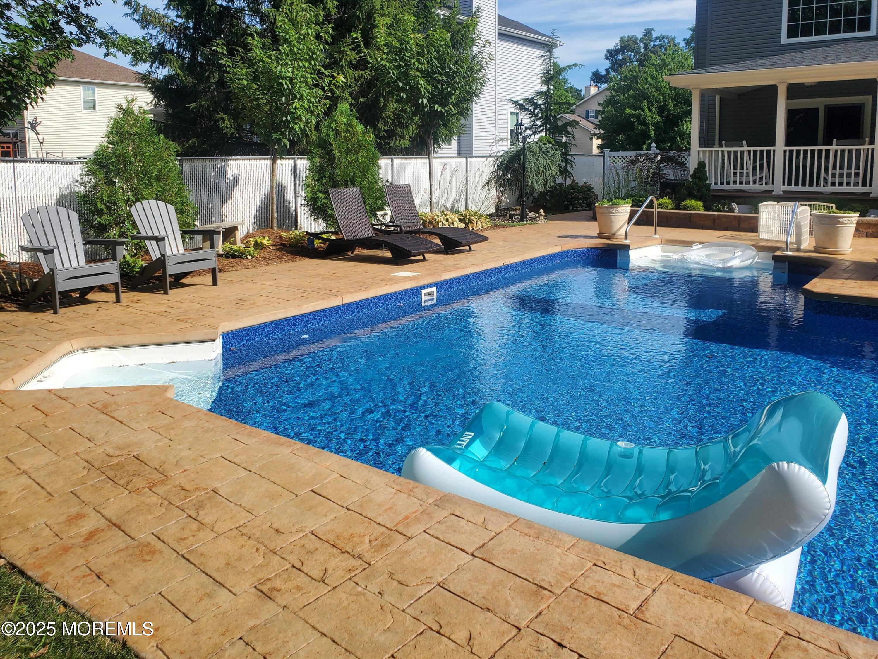 24 Sun Hollow Road Howell, NJ 07731 - Photo 36 of 48 1000017745