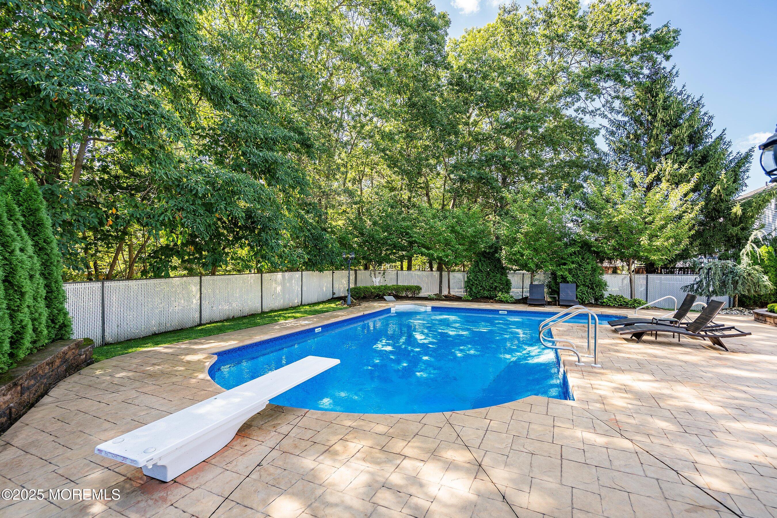 24 Sun Hollow Road Howell, NJ 07731 - Photo 39 of 48 1000017744