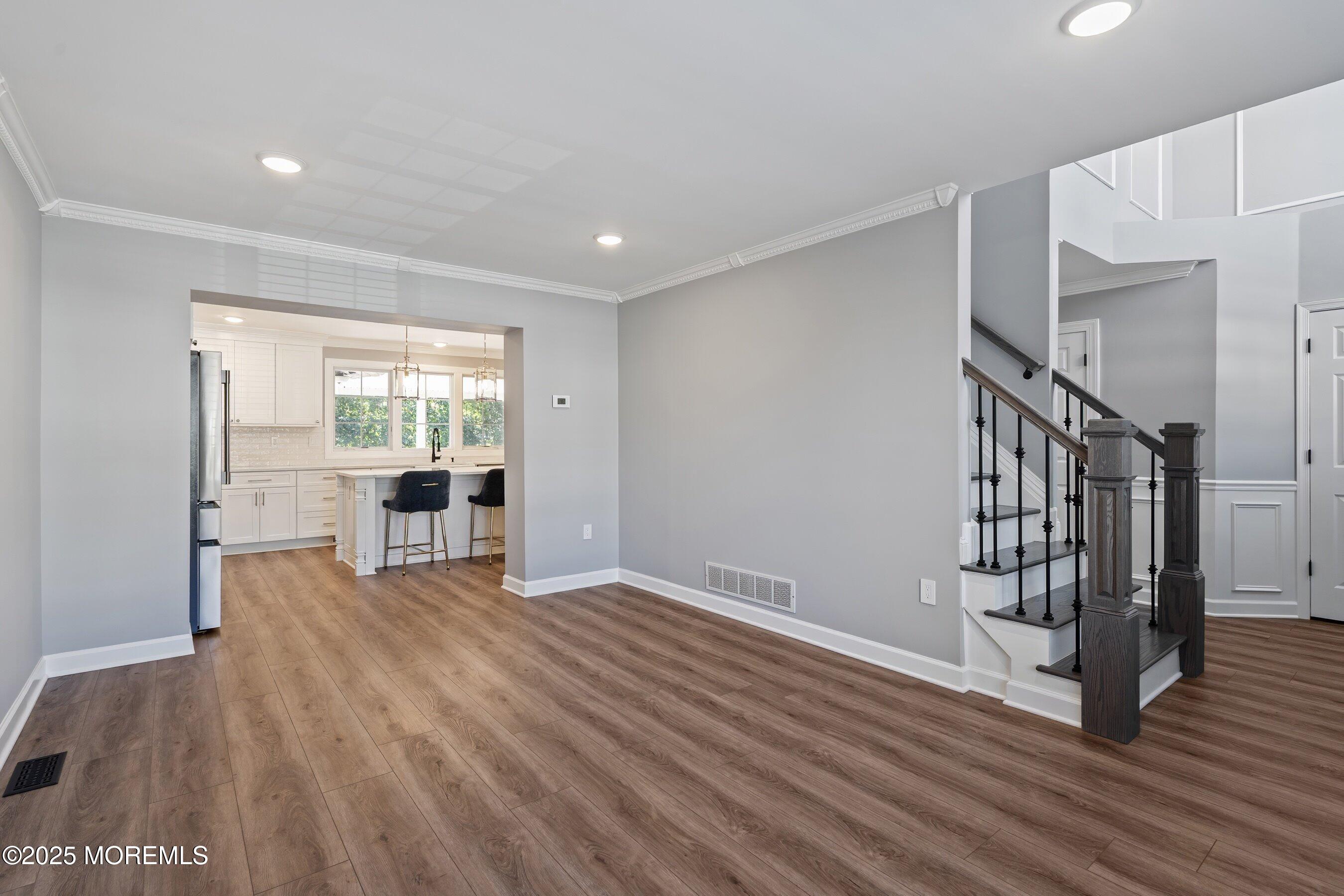 24 Sun Hollow Road Howell, NJ 07731 - Photo 7 of 48 1000017710