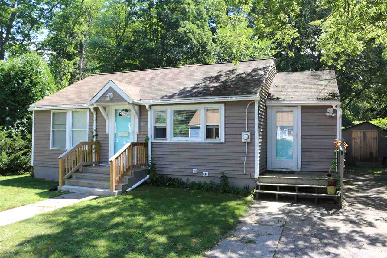 22 Summit Avenue Derry, NH 03038 - Photo 1 of 27 Gallery Image 1