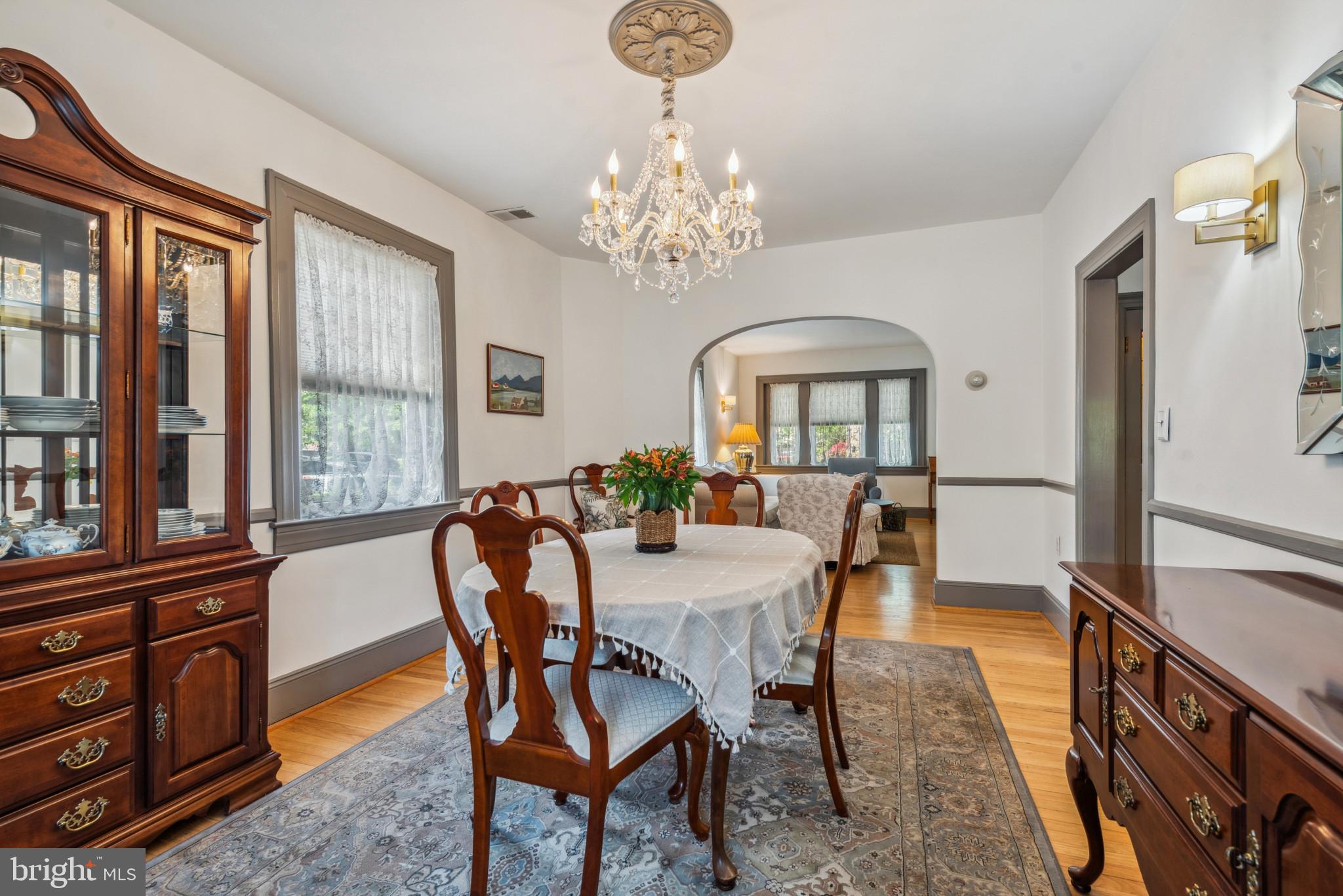 401 Hopkins Road Baltimore, MD 21212 - Photo 15 of 63 a view of a dining room with furniture window and wooden floor