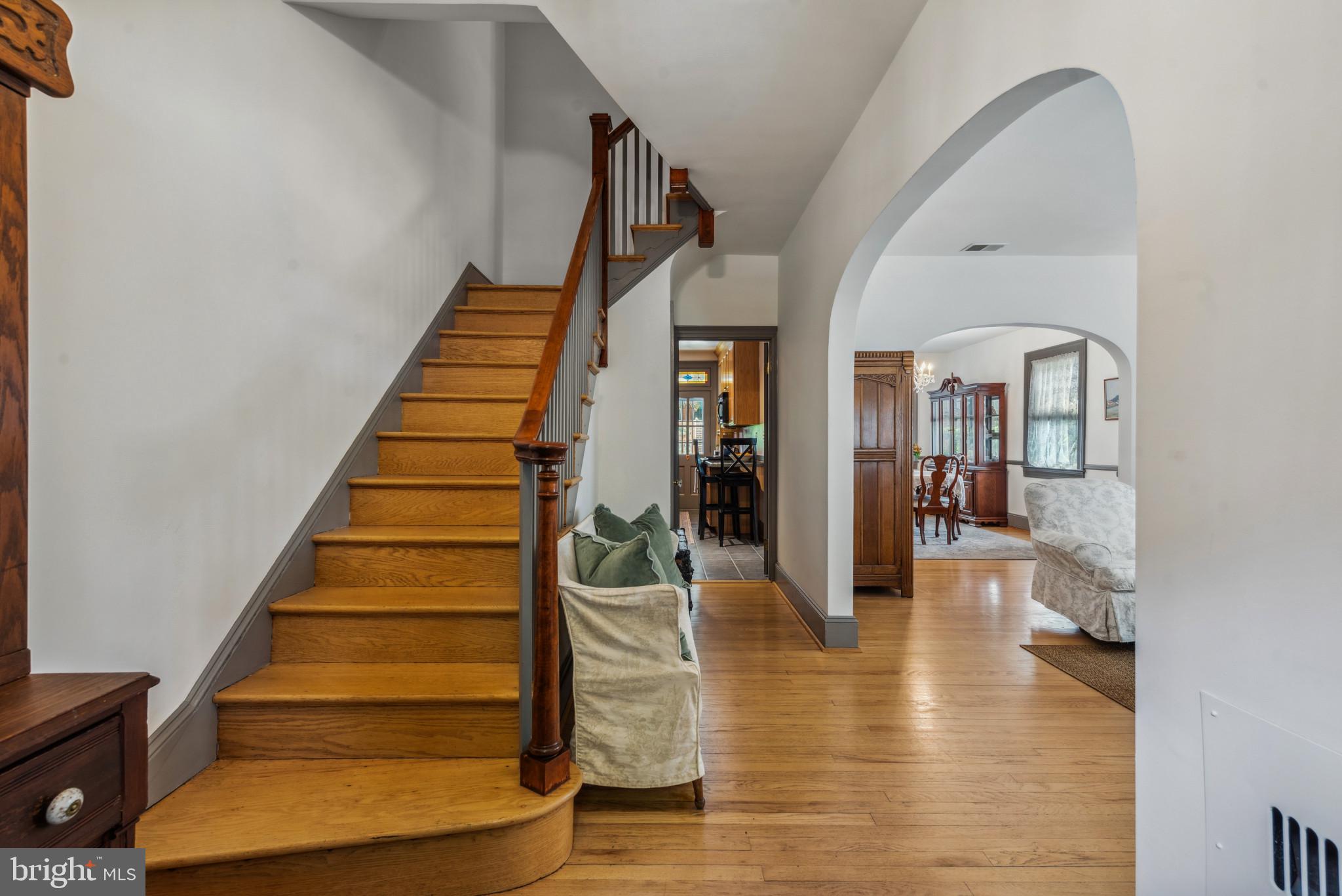 401 Hopkins Road Baltimore, MD 21212 - Photo 6 of 63 a view of entryway and hall with wooden floor