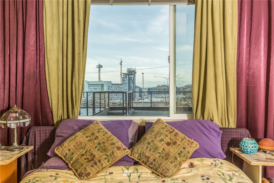 308 East Republican Street, Unit 104 Seattle, WA 98102 - Photo 11 of 20