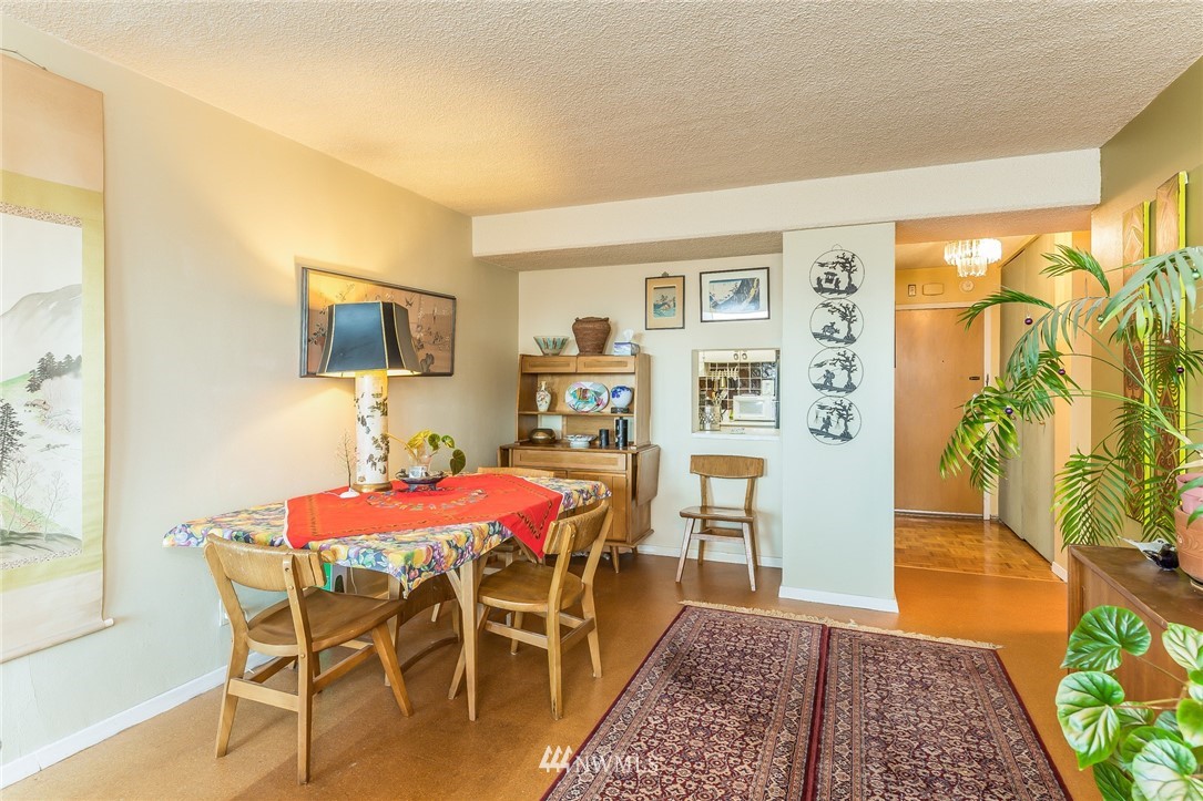 308 East Republican Street, Unit 104 Seattle, WA 98102 - Photo 5 of 20