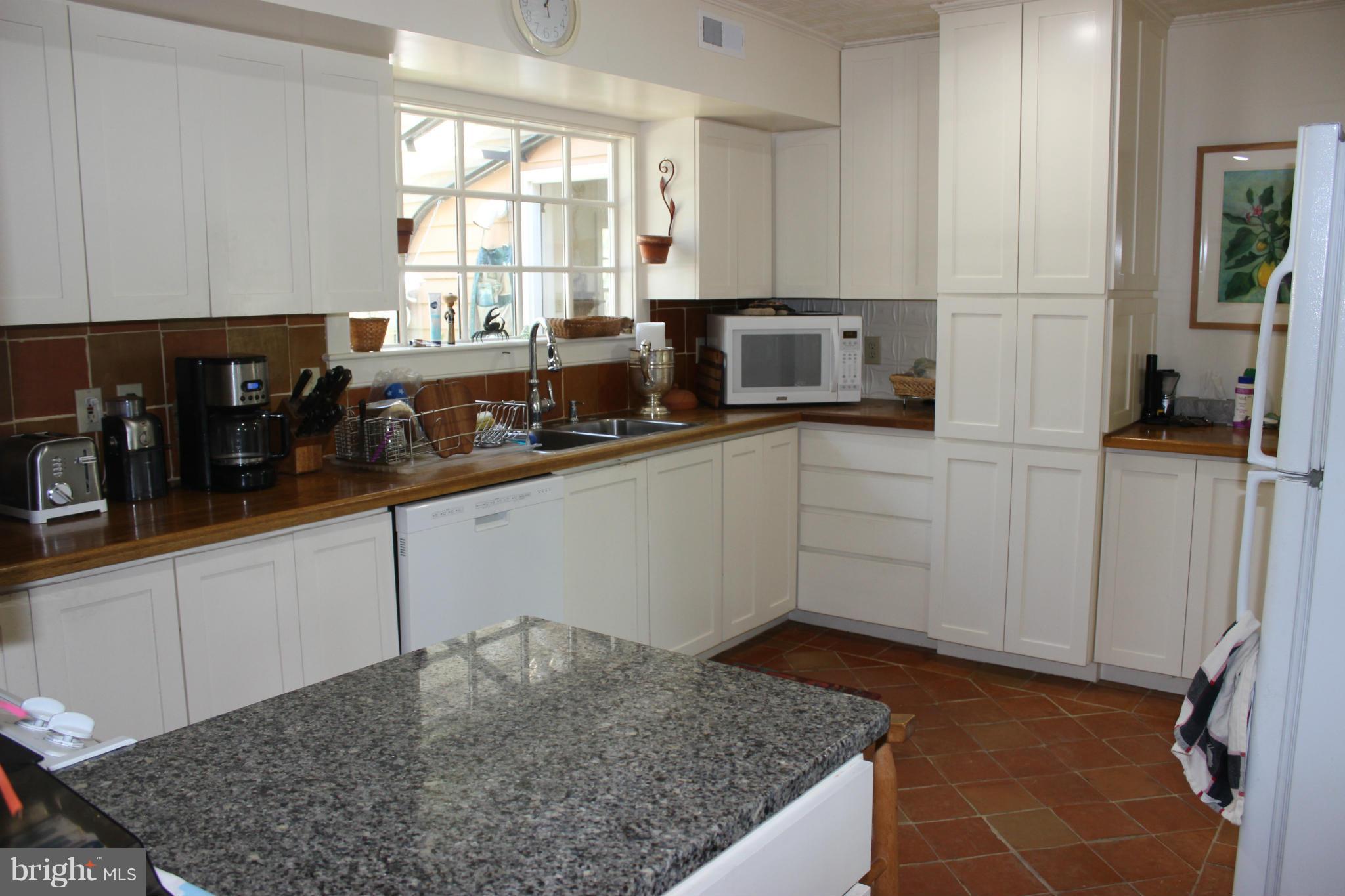 5715 Bar Neck Road Cambridge, MD 21613 - Photo 15 of 30 Kitchen
