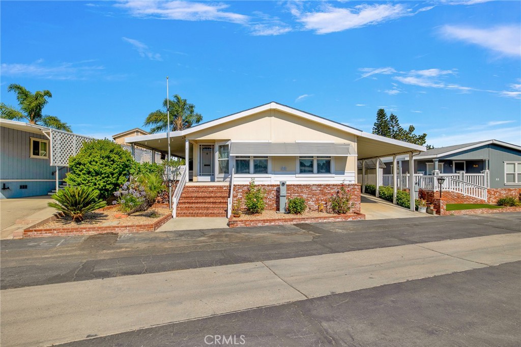 Beautiful Curb appeal- Newer Built Home