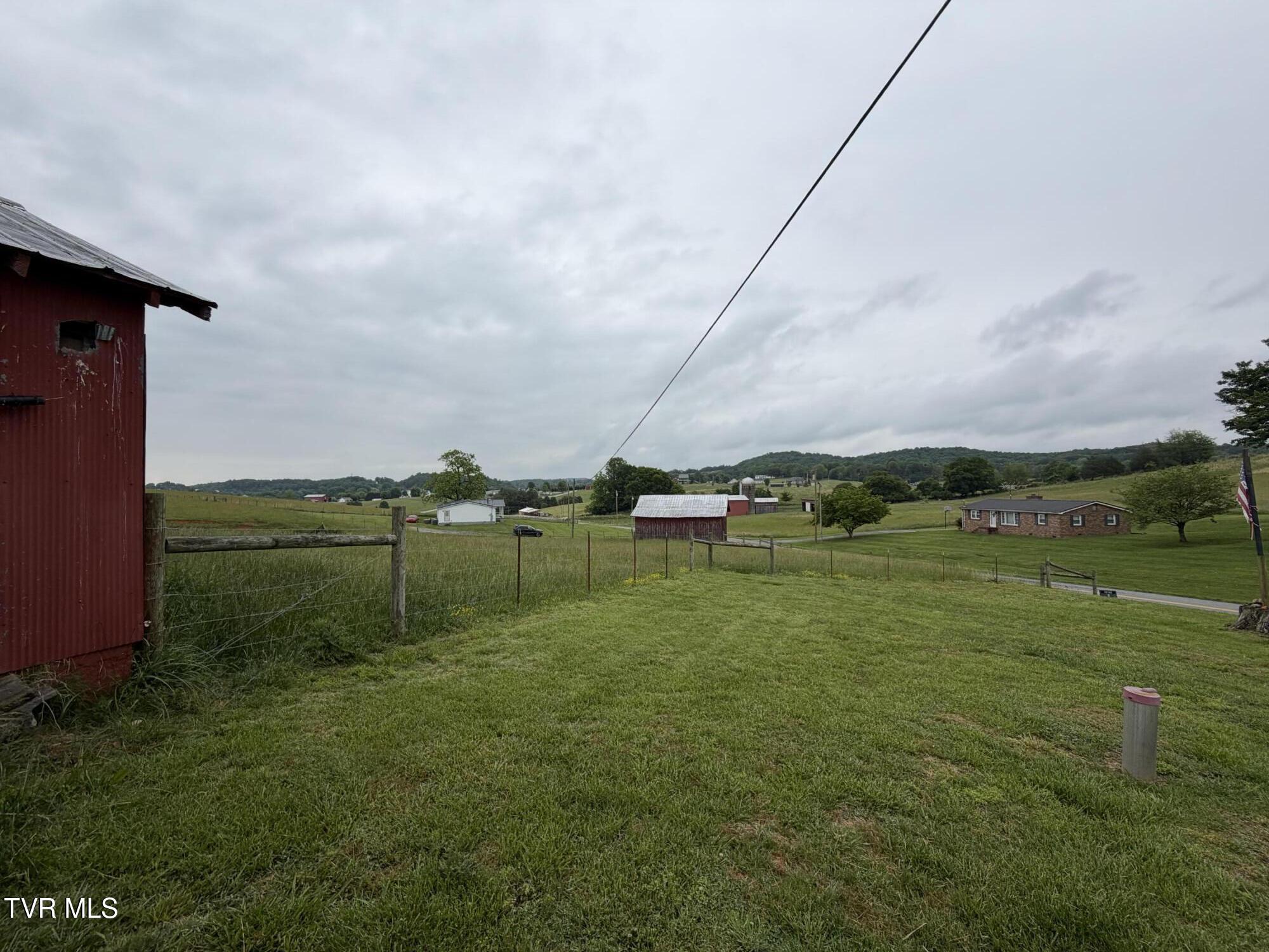 231 Jarrett Road Limestone, TN 37681 - Photo 6 of 20 IMG_4203