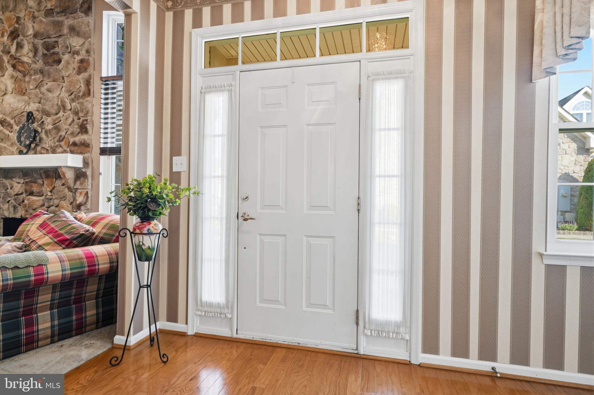 629 Bellflower Road Langhorne, PA 19047 - Photo 4 of 30