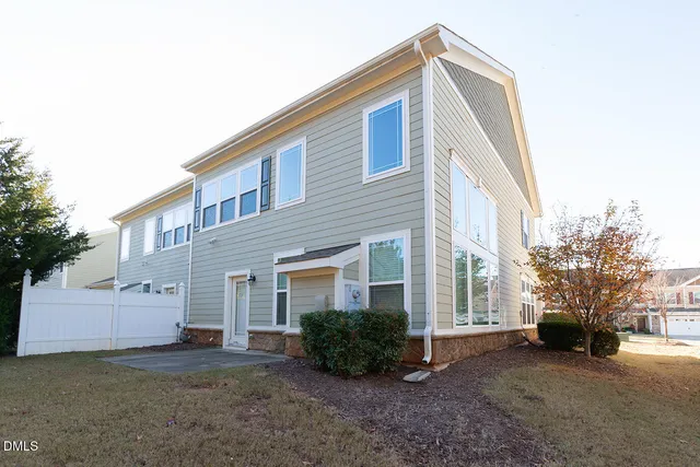 $485,000 | 209 Mayfield Drive, Apex, NC 27539