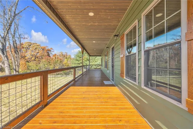 $359,900 | 106 Blairfield Court, North Wilkesboro, NC 28659