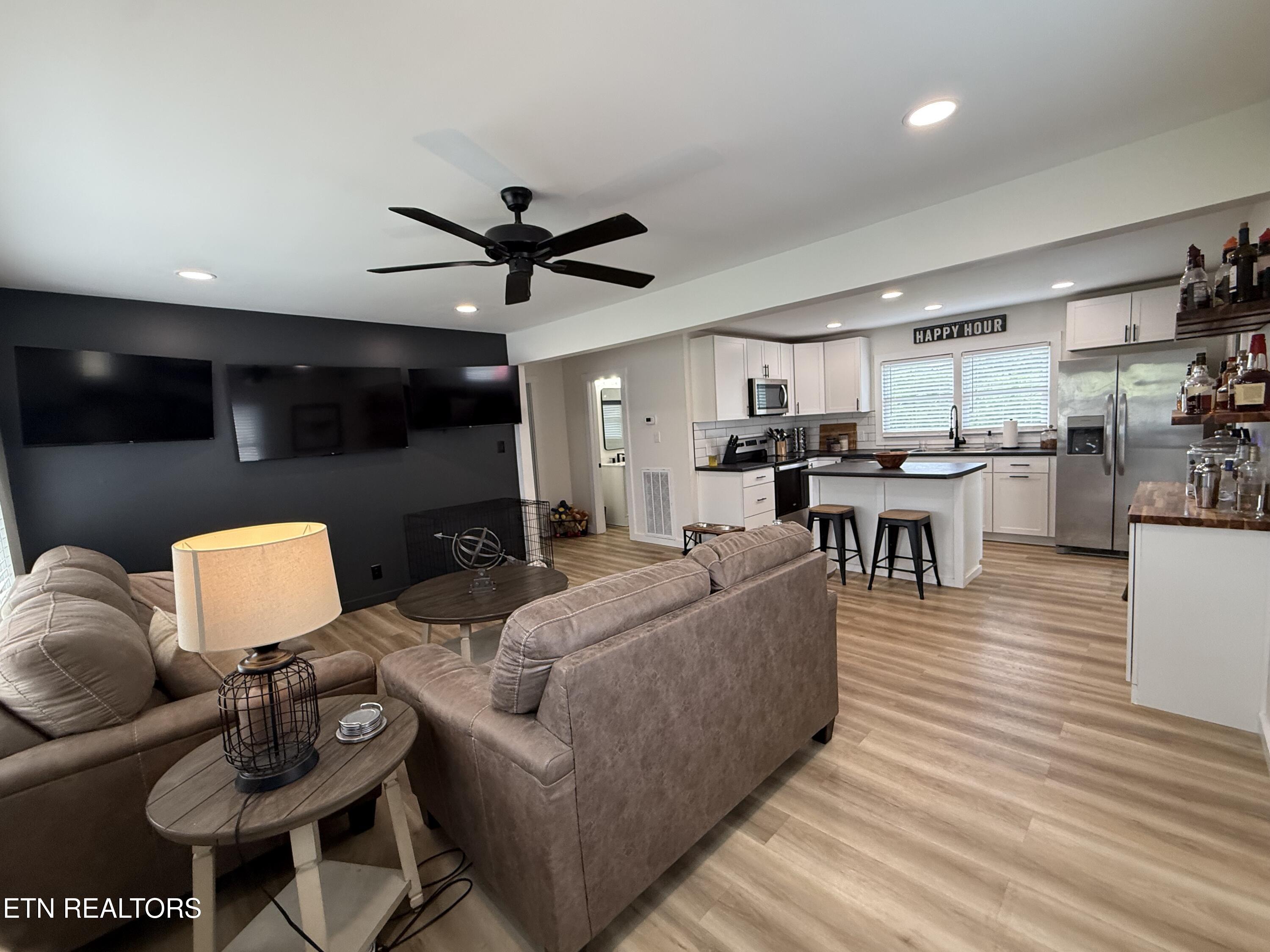 8024 Brickyard Road Powell, TN 37849 - Photo 2 of 26 great room