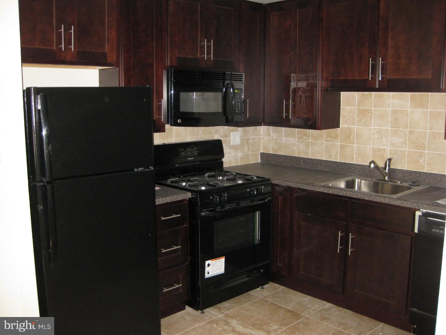 230 East Evesham Road, Unit B2 Glendora, NJ 08029 - Photo 7 of 25 Gallery Image 7