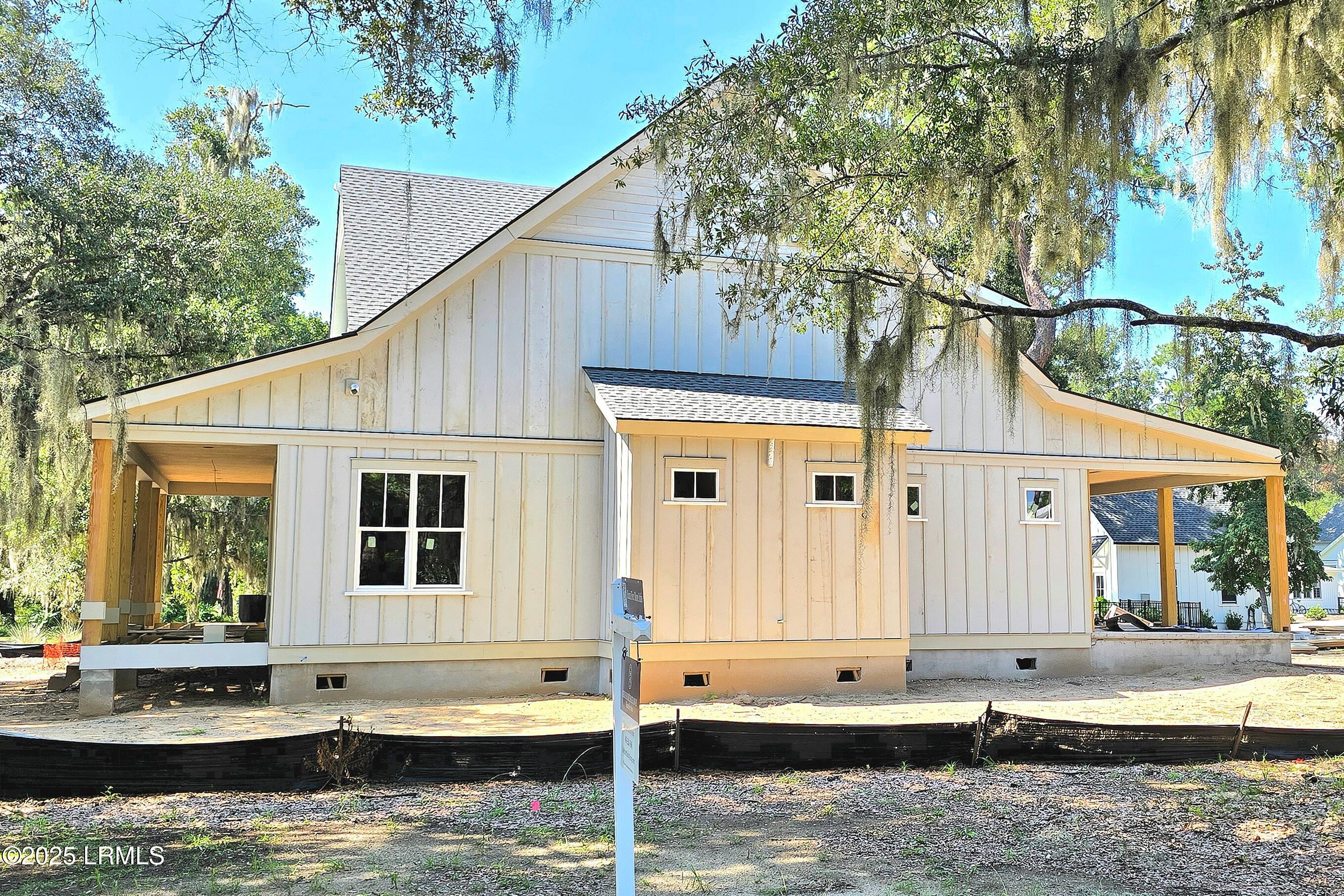 63 Woodland Ridge Circle Beaufort, SC 29907 - Photo 6 of 24 20250818_153945