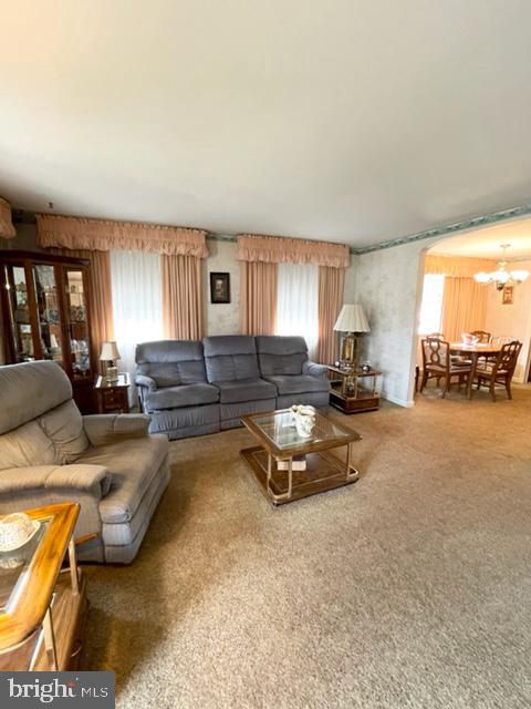 8636 Bridle Road Philadelphia, PA 19115 - Photo 6 of 51 Gallery Image 6