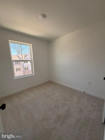 $3,250 | 38 Basswood Street, Berlin, NJ 08009