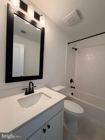 $3,250 | 38 Basswood Street, Berlin, NJ 08009