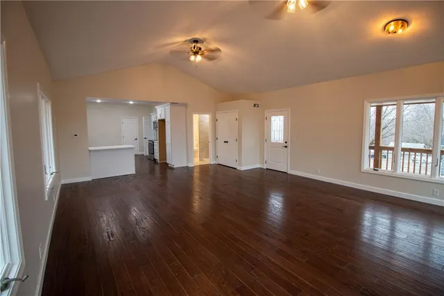 $269,900 | 3013 South 29th Street, St. Joseph, MO 64503