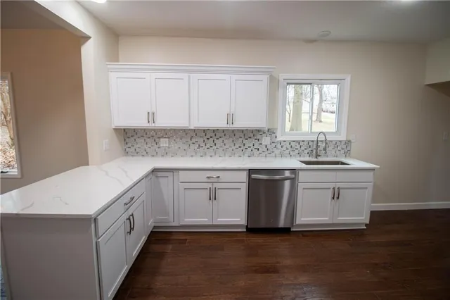 $269,900 | 3013 South 29th Street, St. Joseph, MO 64503