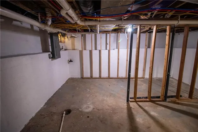 $269,900 | 3013 South 29th Street, St. Joseph, MO 64503