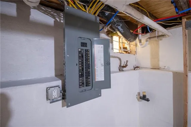 $269,900 | 3013 South 29th Street, St. Joseph, MO 64503