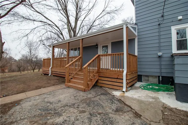 $269,900 | 3013 South 29th Street, St. Joseph, MO 64503