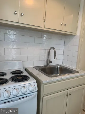 $850 | 52 North Carlisle Street, Unit B, Greencastle, PA 17225