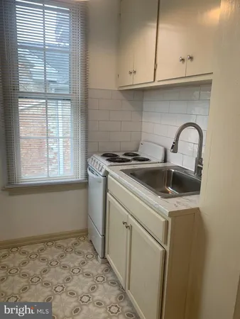 $850 | 52 North Carlisle Street, Unit B, Greencastle, PA 17225