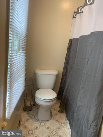 $850 | 52 North Carlisle Street, Unit B, Greencastle, PA 17225