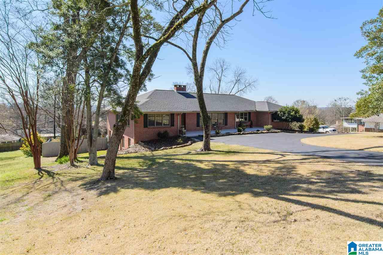 1941 Shades Crest Road Birmingham, AL 35216 - Photo 2 of 50