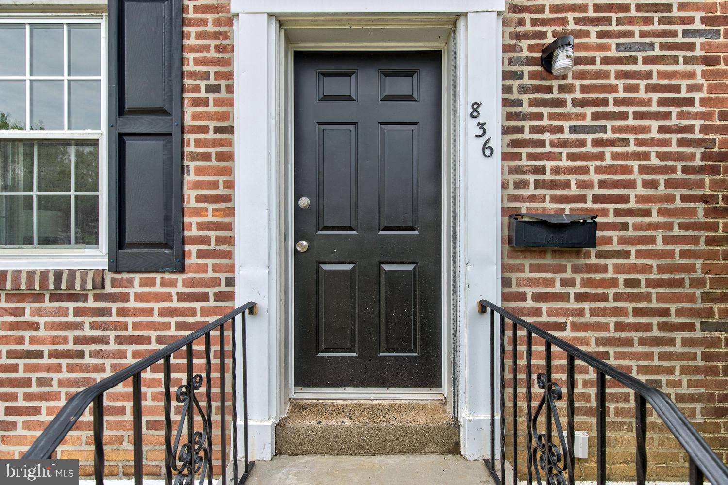 836 Colwell Road Swarthmore, PA 19081 - Photo 3 of 39